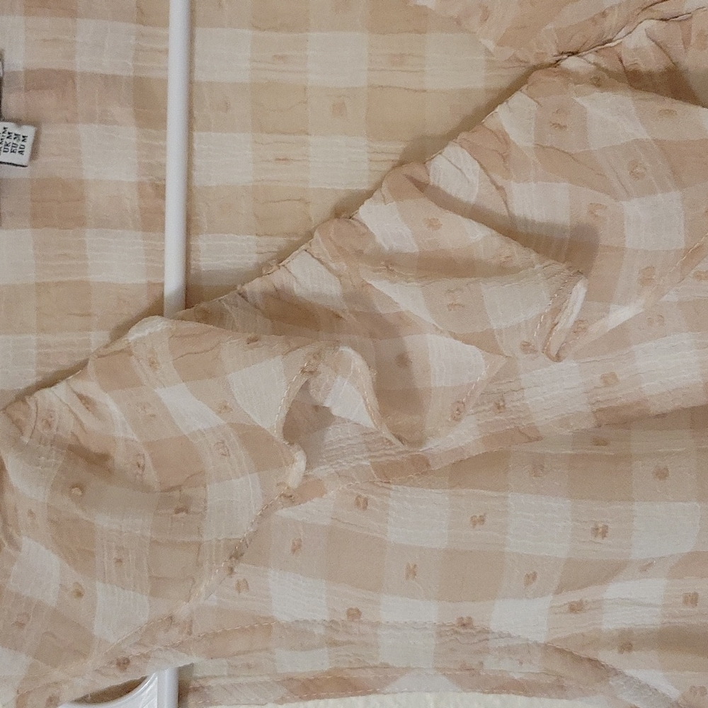 Spring/Summer Shirt - Picture 4 of 4